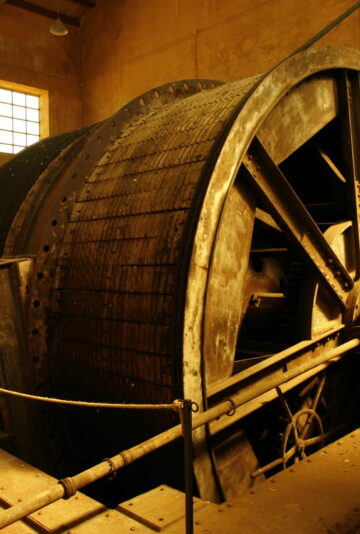 Sardegna-Museo-del-Carbone-Sala-argani Sardegna-Museo-del-Carbone-Sala-argani
